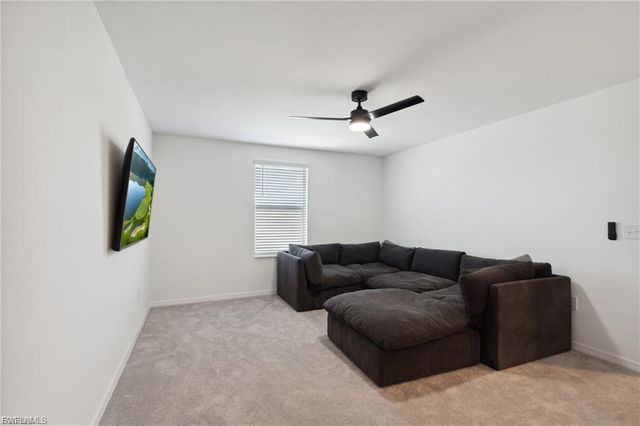 17765 Paradiso WAY, North Fort Myers, FL 33917
