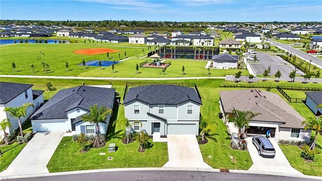 17765 Paradiso WAY, North Fort Myers, FL 33917
