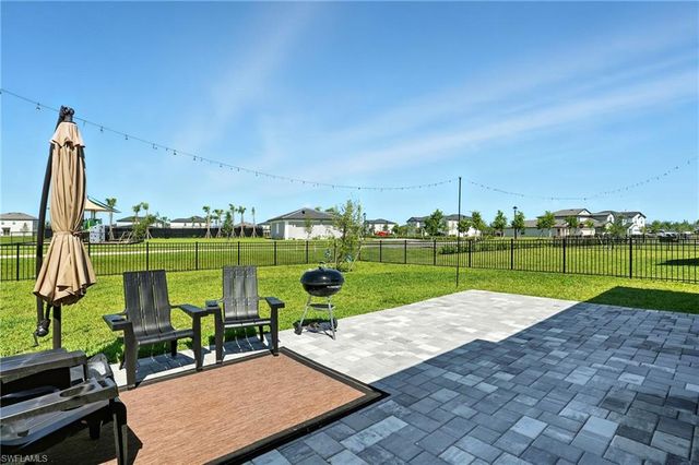 17765 Paradiso WAY, North Fort Myers, FL 33917