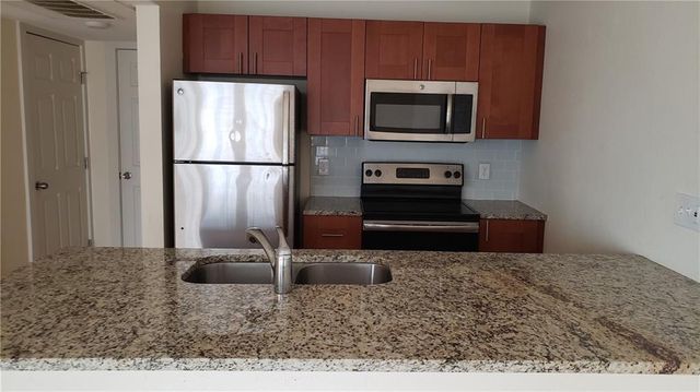 909 Reinli ST 248, Austin, TX 78751