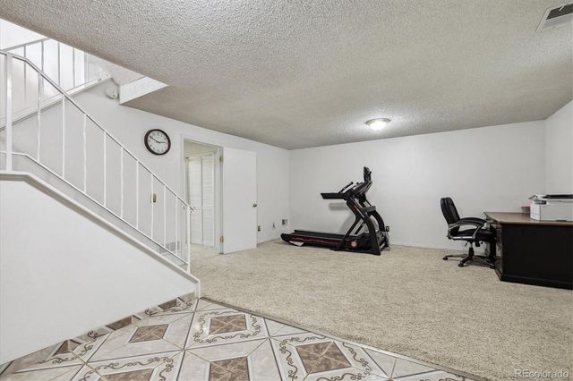 1024 S Alkire Street, Lakewood, CO 80228