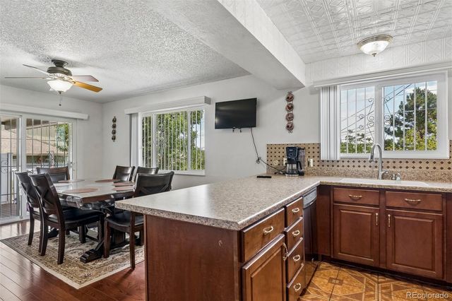 1024 S Alkire Street, Lakewood, CO 80228