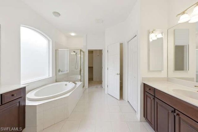 7479 Sika Deer WAY, Fort Myers, FL 33966