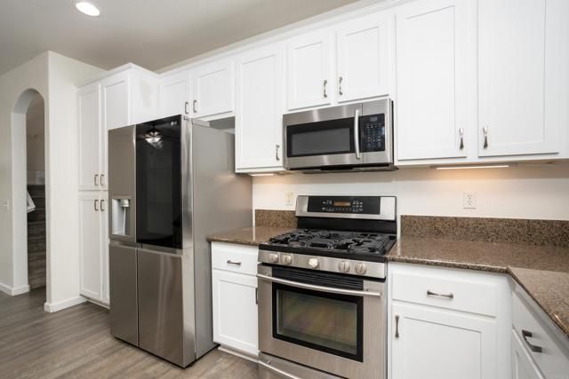 8772 Glen Vista Way, Santee, CA 92071