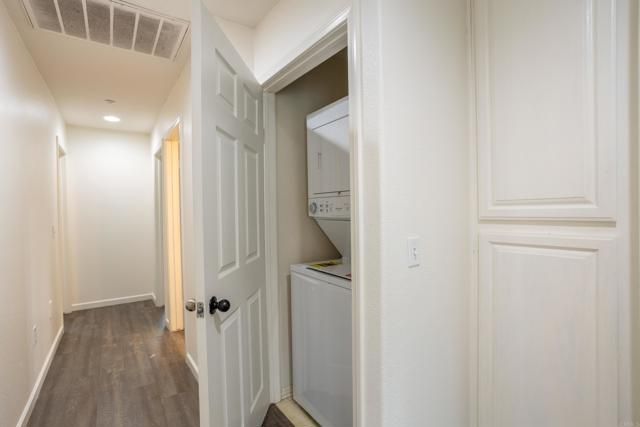 8772 Glen Vista Way, Santee, CA 92071