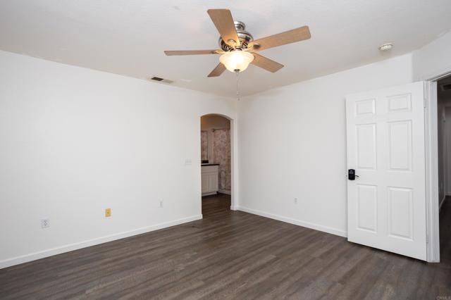 8772 Glen Vista Way, Santee, CA 92071