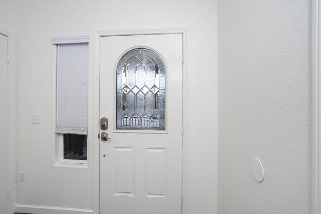 8772 Glen Vista Way, Santee, CA 92071