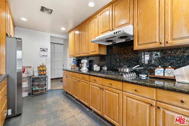 7705 Ben Avenue, North Hollywood (los Angeles), CA 91605