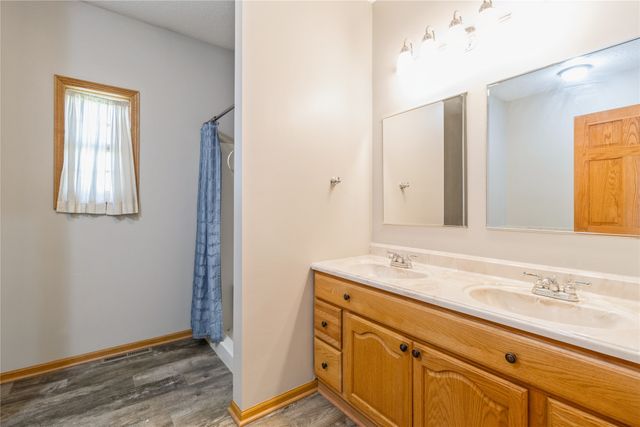 3112 Hart Avenue, Des Moines, IA 50320