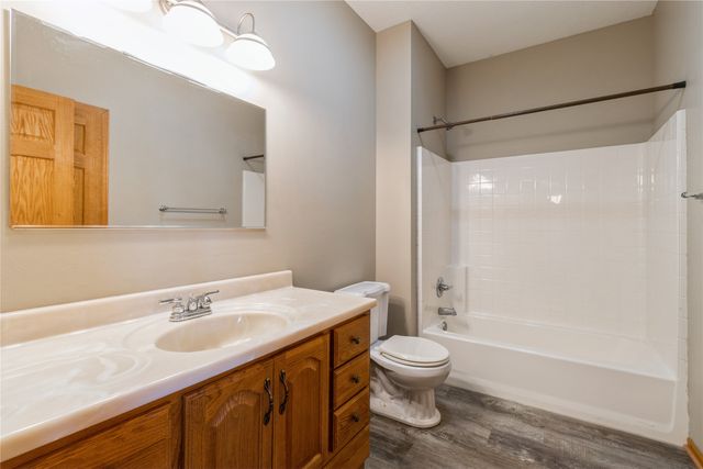 3112 Hart Avenue, Des Moines, IA 50320