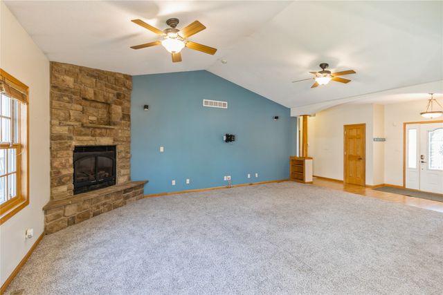 3112 Hart Avenue, Des Moines, IA 50320