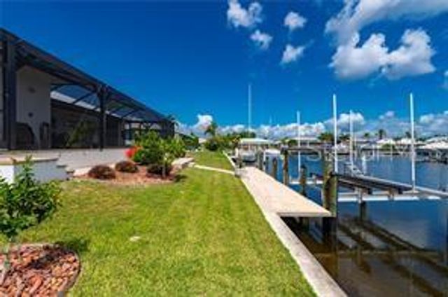 2750 W MARION AVENUE, Punta Gorda, FL 33950