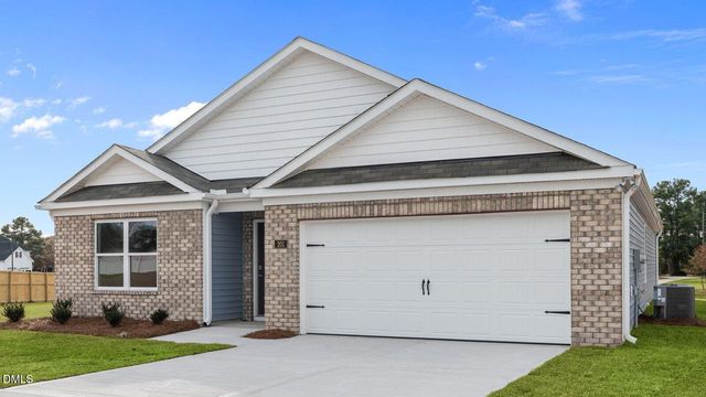 201 Wood Street, La Grange, NC 28551