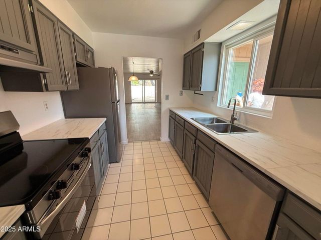 708 E Colgate Drive, Tempe, AZ 85283