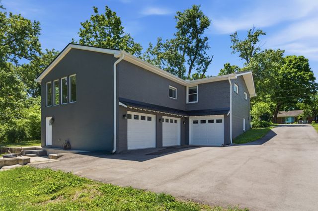 297 Clovernook Dr, Nashville, TN 37210