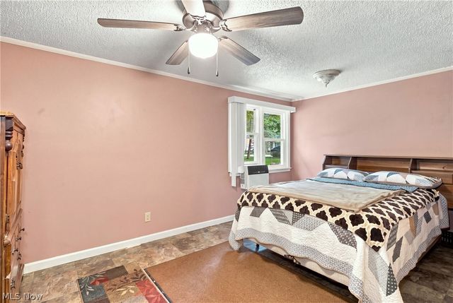 36260 Shaw Drive, North Ridgeville, OH 44039