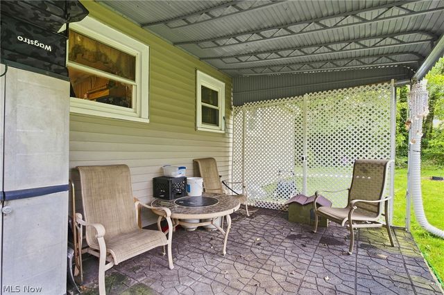 36260 Shaw Drive, North Ridgeville, OH 44039