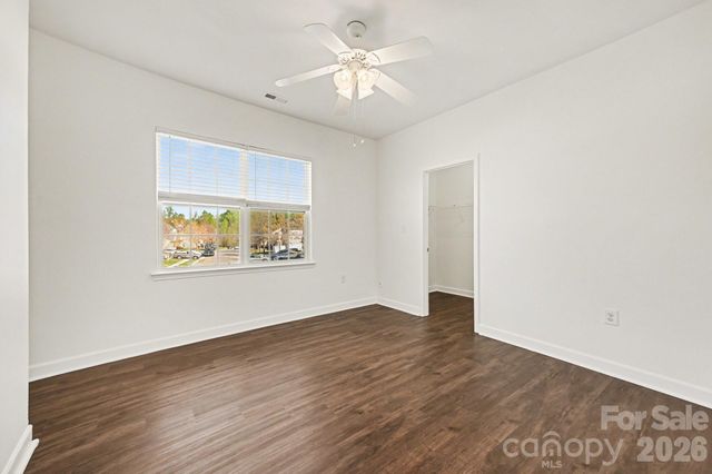 12326 Scott Creek Drive, Charlotte, NC 28213