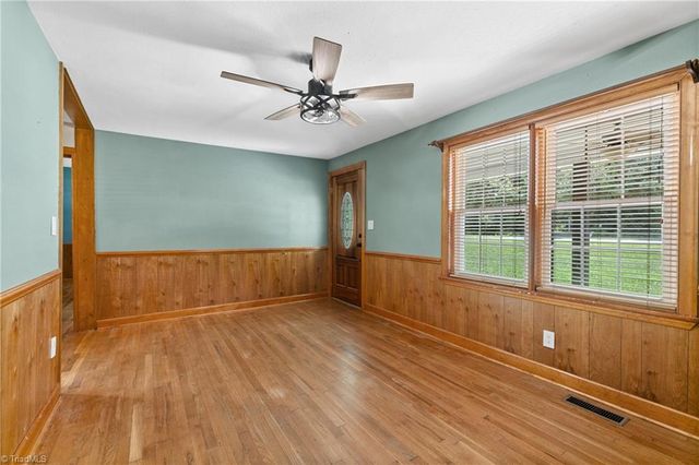 244 Glass Road, Mount Airy, NC 27030