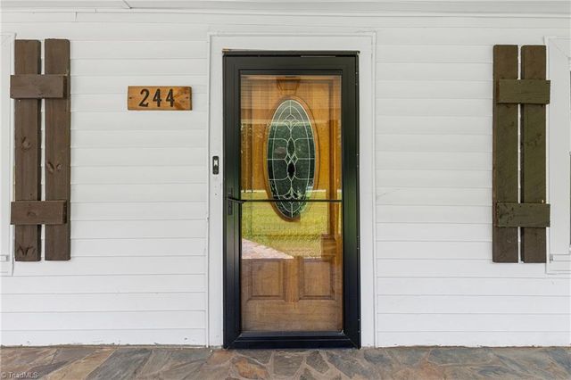244 Glass Road, Mount Airy, NC 27030