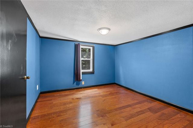 244 Glass Road, Mount Airy, NC 27030
