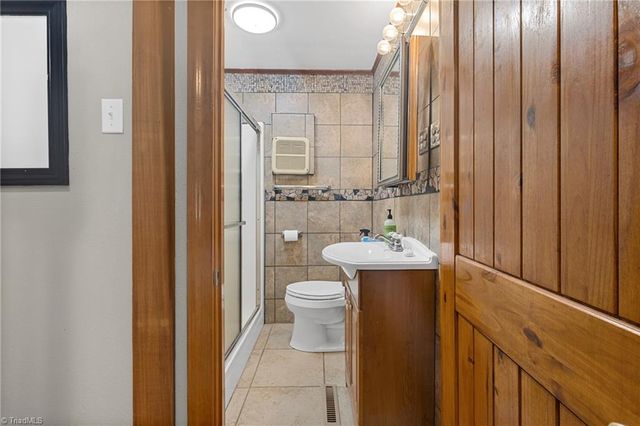 244 Glass Road, Mount Airy, NC 27030