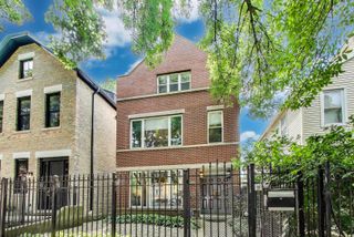 1636 N Leavitt Street, Chicago, IL 60647