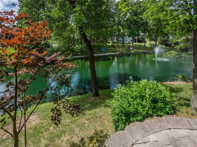 111 Timberwood Lane, Collinsville, IL 62234