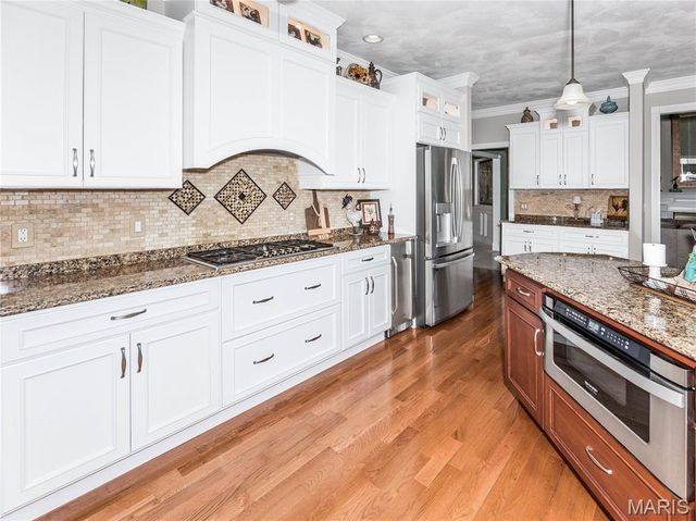 111 Timberwood Lane, Collinsville, IL 62234
