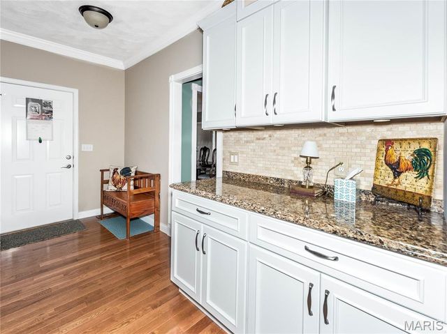 111 Timberwood Lane, Collinsville, IL 62234