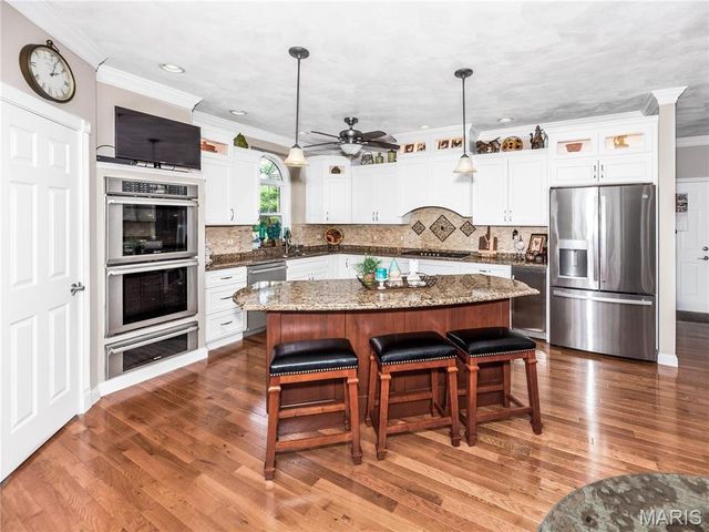 111 Timberwood Lane, Collinsville, IL 62234