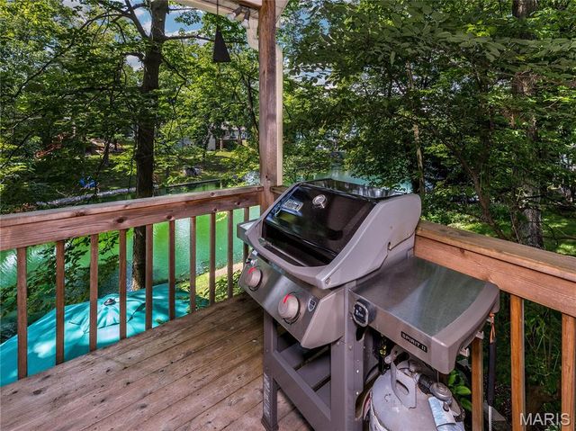 111 Timberwood Lane, Collinsville, IL 62234