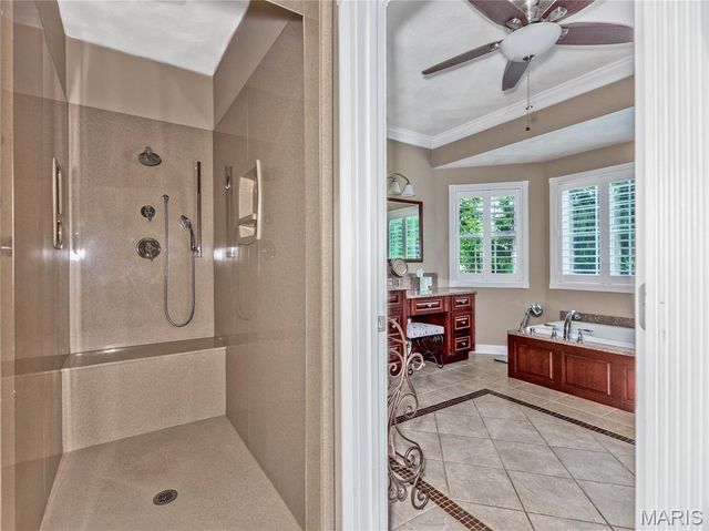 111 Timberwood Lane, Collinsville, IL 62234