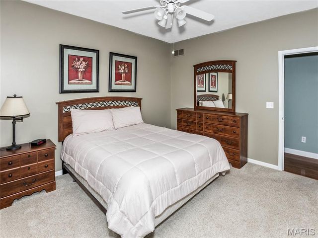 111 Timberwood Lane, Collinsville, IL 62234