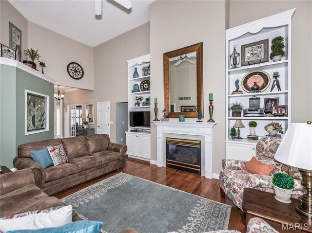 111 Timberwood Lane, Collinsville, IL 62234