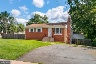 9802 LOMOND DR, Manassas, VA 20109