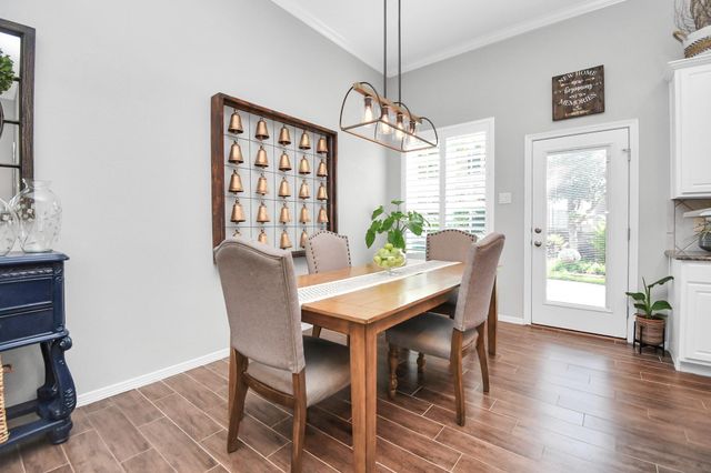 8624 Sunset Loch Drive, Spring, TX 77379