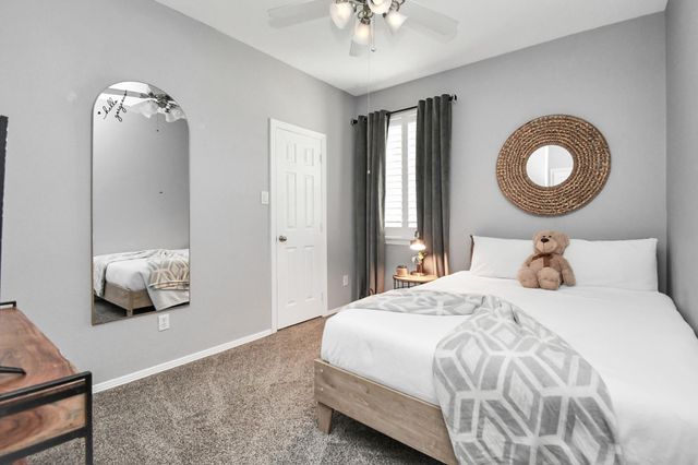 8624 Sunset Loch Drive, Spring, TX 77379