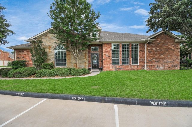 8624 Sunset Loch Drive, Spring, TX 77379