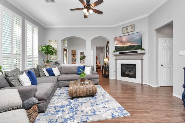 8624 Sunset Loch Drive, Spring, TX 77379
