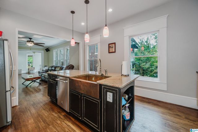 2810 RHODES CIRCLE S, Birmingham, AL 35205