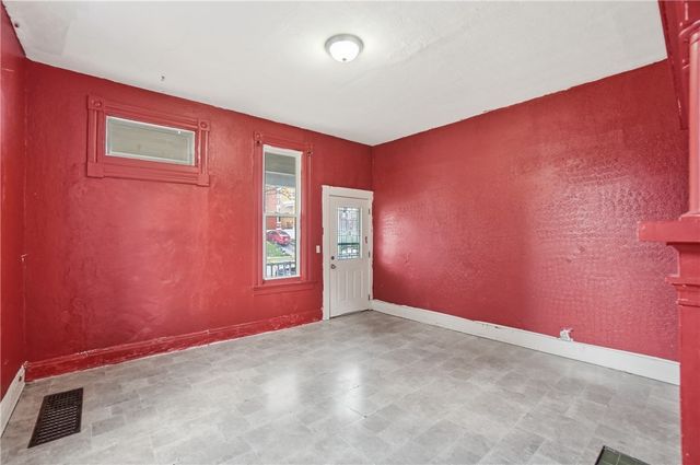 1104 Seton Avenue, Cincinnati, OH 45205