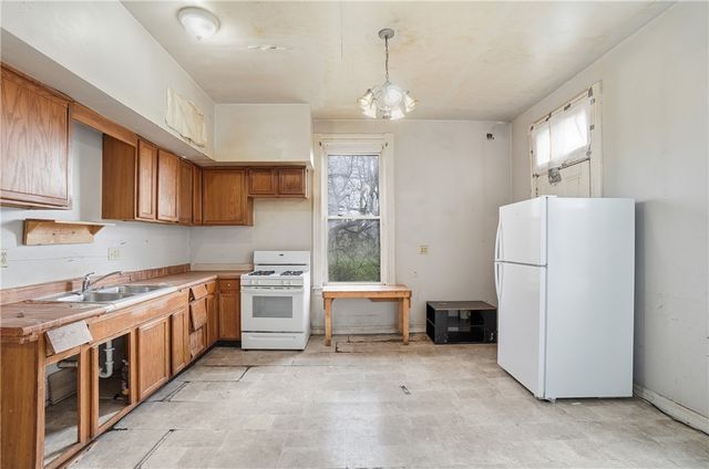 1104 Seton Avenue, Cincinnati, OH 45205