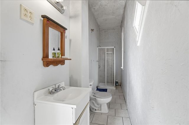 1104 Seton Avenue, Cincinnati, OH 45205