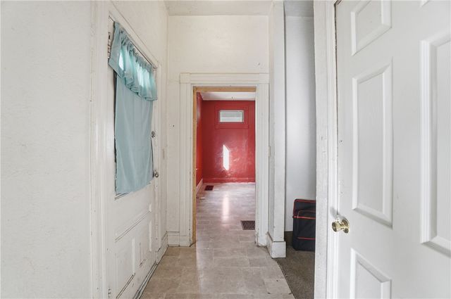 1104 Seton Avenue, Cincinnati, OH 45205