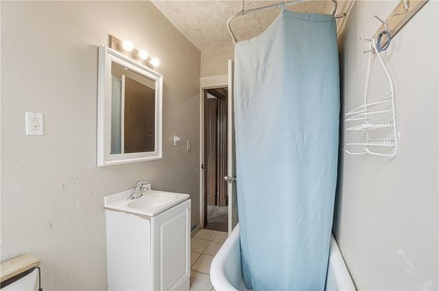 1104 Seton Avenue, Cincinnati, OH 45205