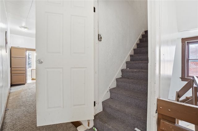 1104 Seton Avenue, Cincinnati, OH 45205