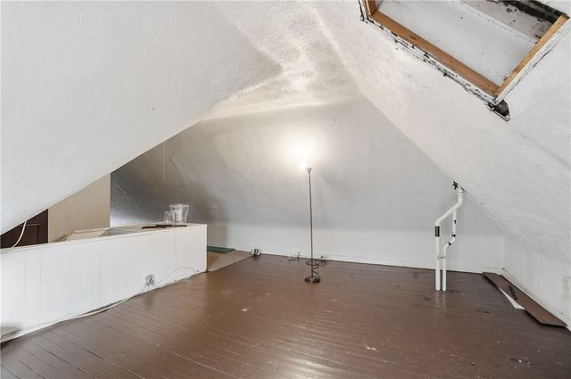 1104 Seton Avenue, Cincinnati, OH 45205