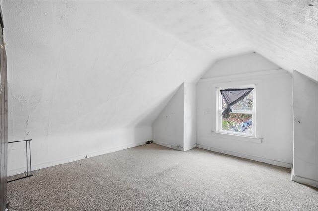 1104 Seton Avenue, Cincinnati, OH 45205