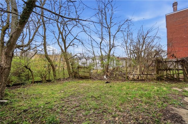 1104 Seton Avenue, Cincinnati, OH 45205